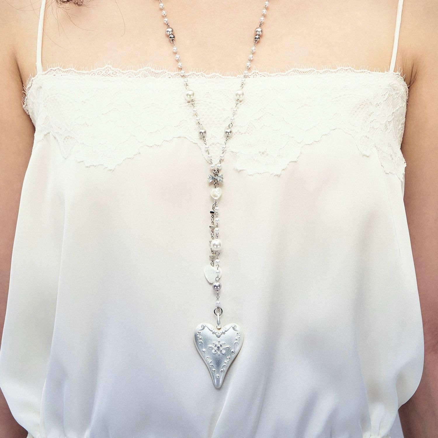 Butterfly Pearl Pendant Neckla - огляд і ціна Butterfly Clasp Deployant